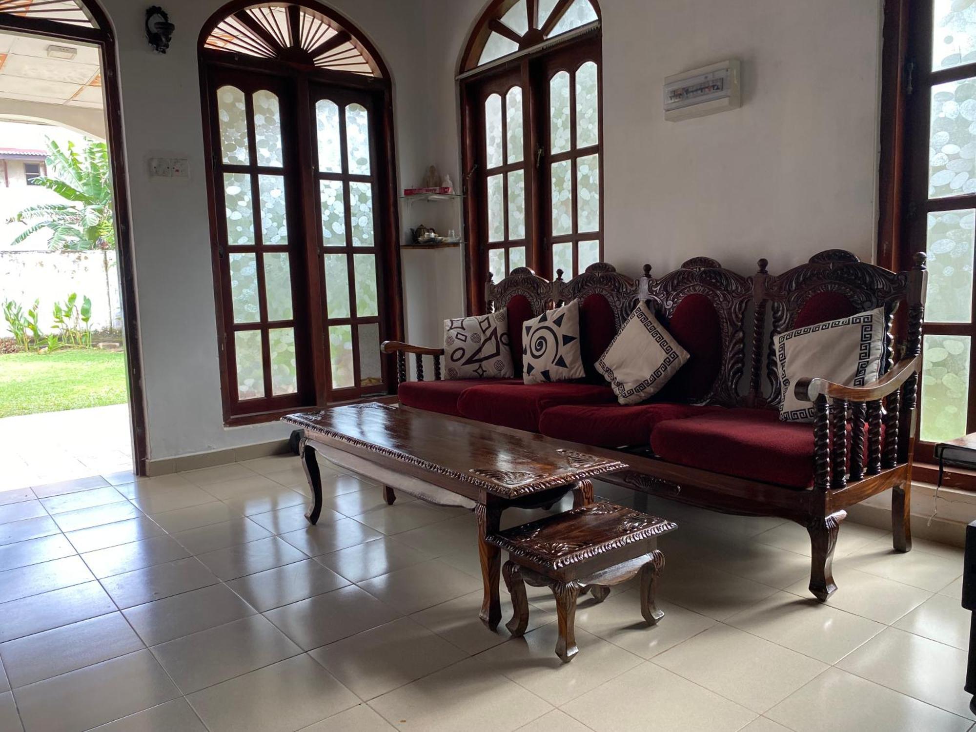 The Breeze Mirissa Bed & Breakfast Exterior foto